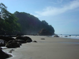 Host a retreat event yoga costa rica - Upward Spirals Successful beach